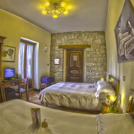 Residenza Petra بيتراليا سوبرانا