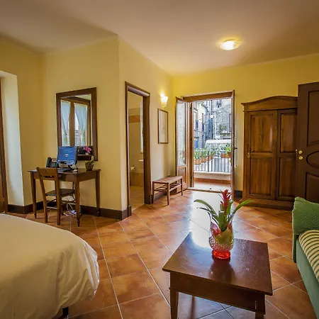 فندق Residenza Petra بيتراليا سوبرانا