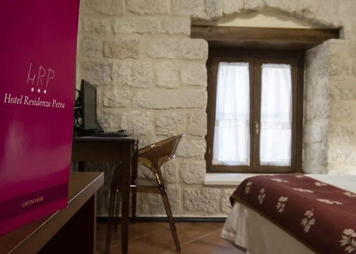 Residenza Petra Hotel
